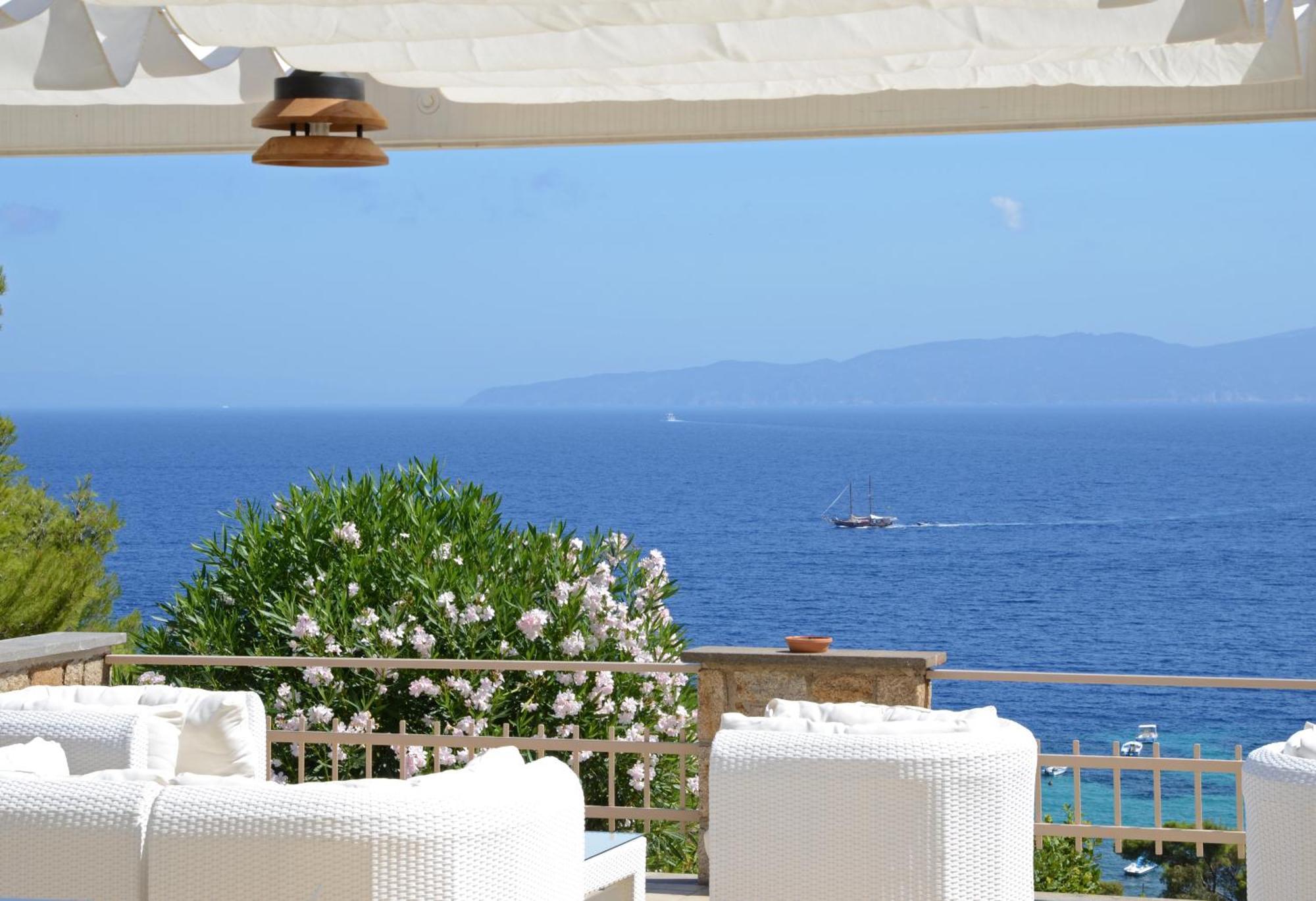 Hotel Arenella Giglio Porto Ngoại thất bức ảnh