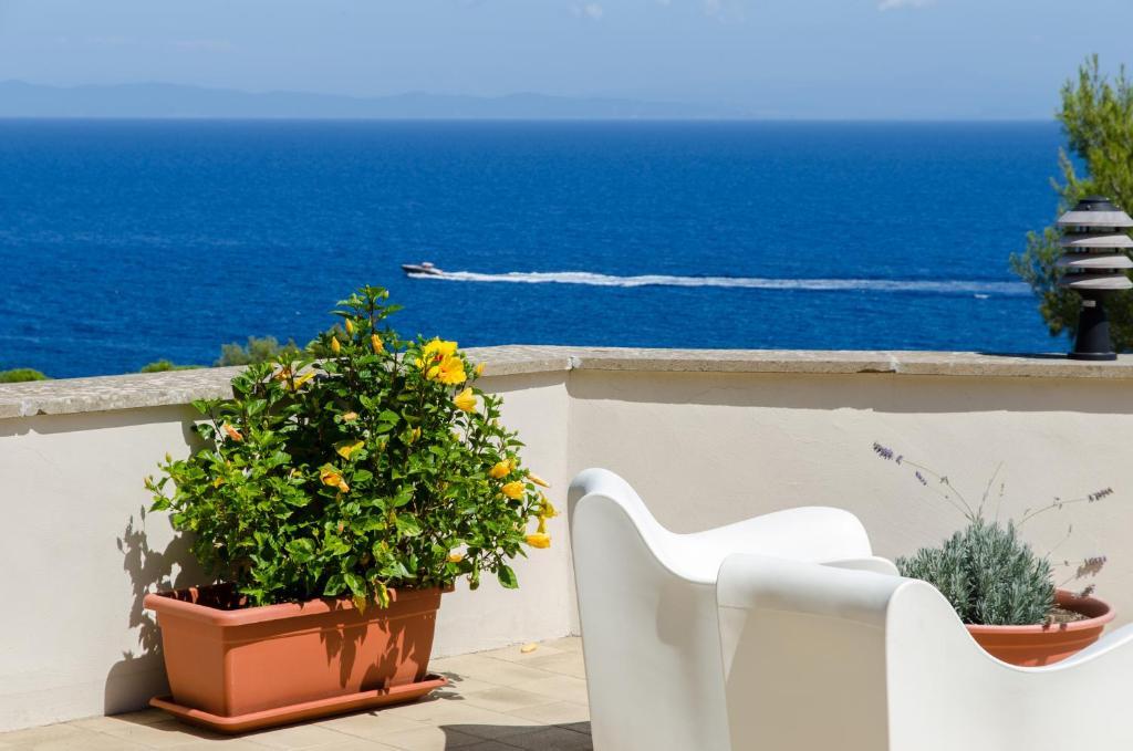 Hotel Arenella Giglio Porto Ngoại thất bức ảnh